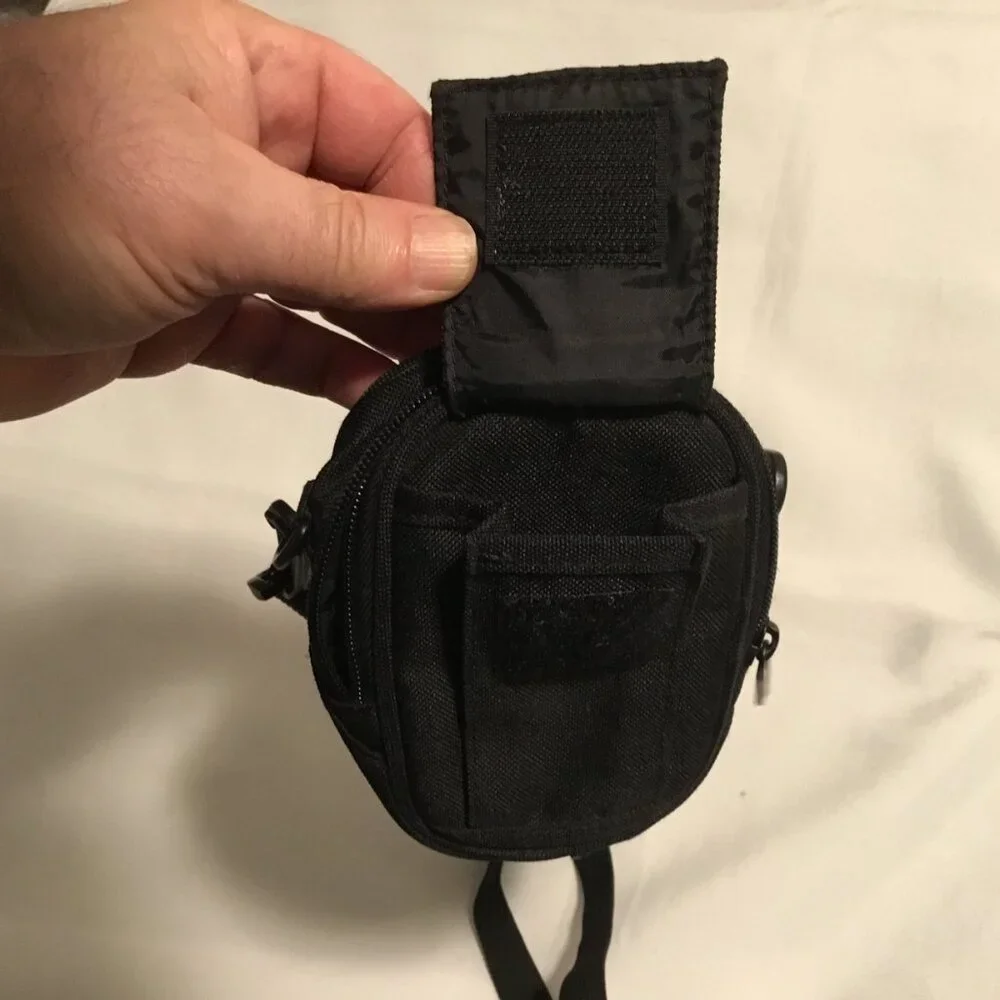 Small Camera Bag, Lowepro Z 10 Pouch, Belt Loop & Shoulder Strap 5